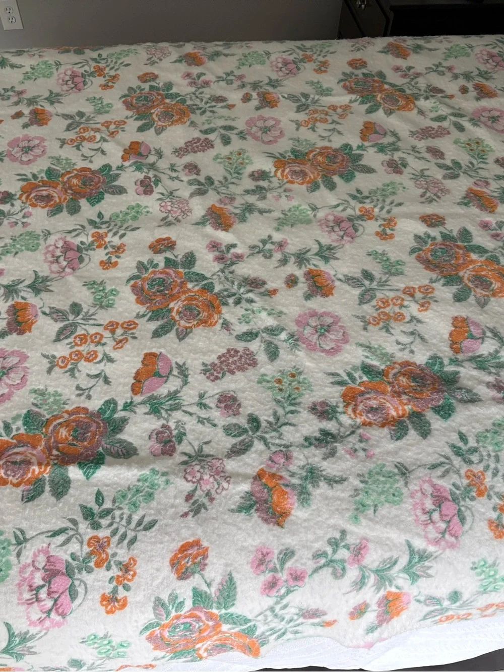 Vintage JCPenney Floral Acrylic Blanket 88x71 Satin Trim Pink Orange Green Throw